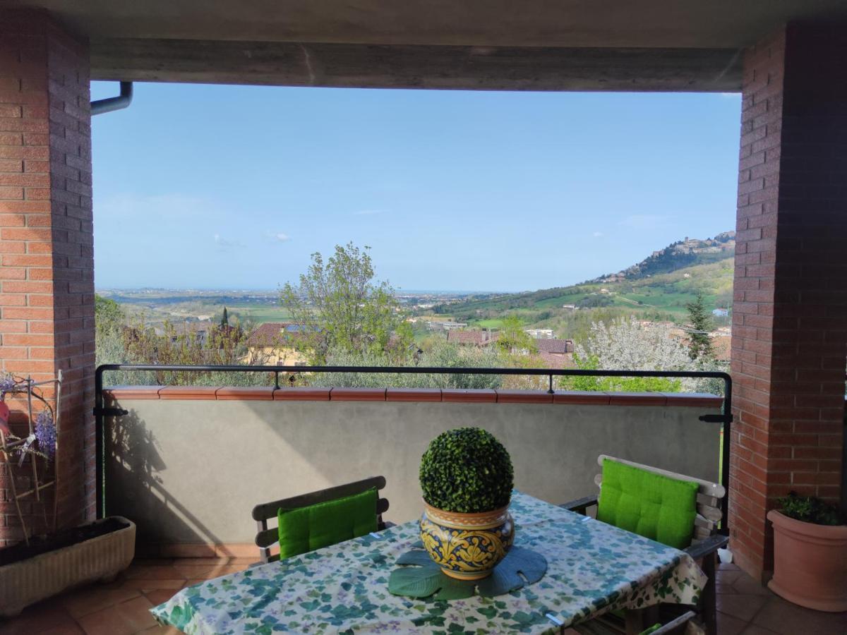 Relax In Collina A Due Passi Dal Mare Apartment Torriana ภายนอก รูปภาพ